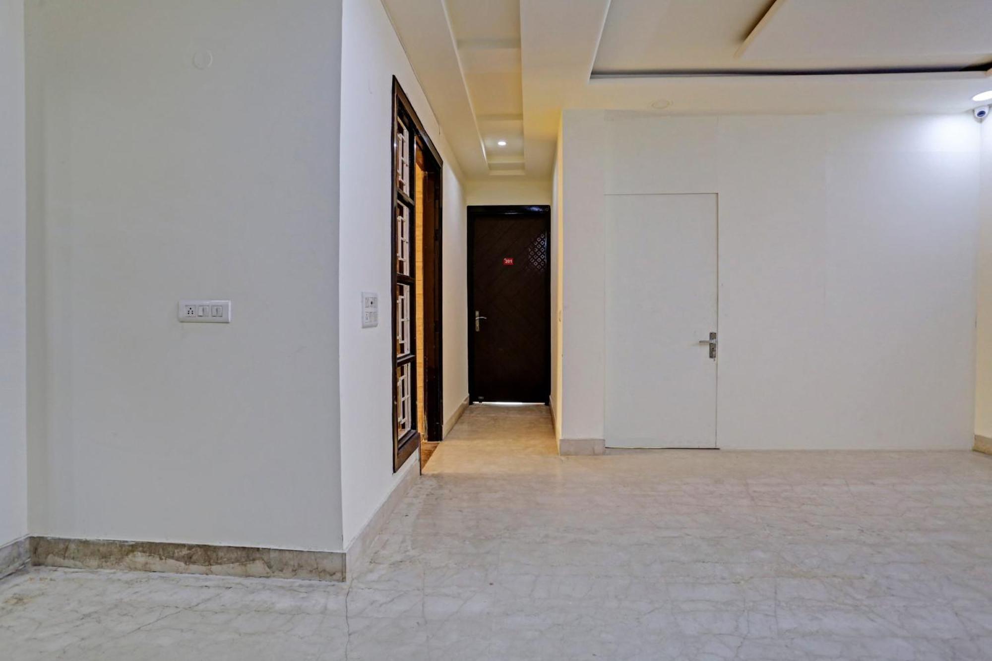 Hotel O Golden Key Inn Punjabi Bagh Nowe Delhi Zewnętrze zdjęcie