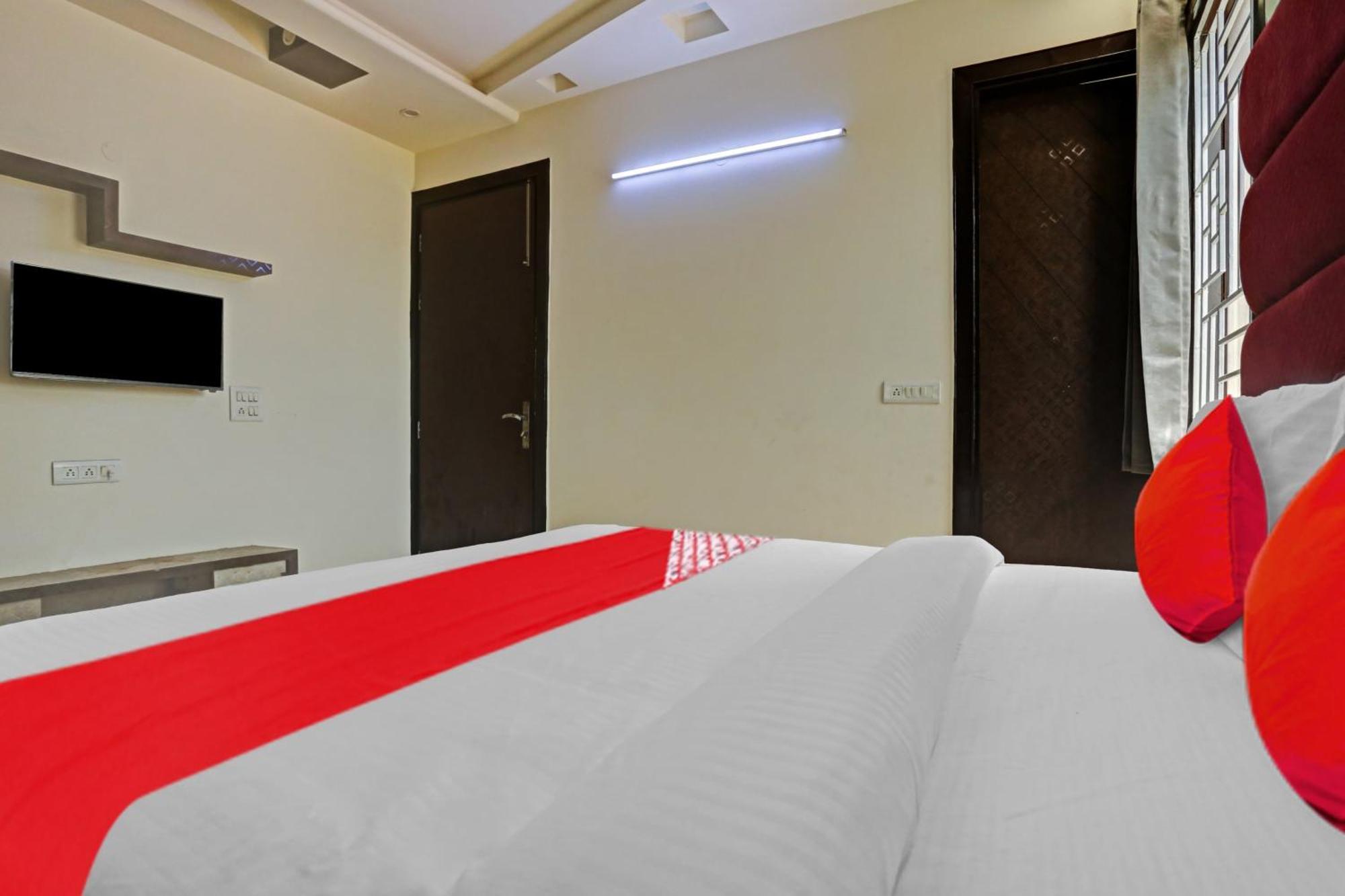 Hotel O Golden Key Inn Punjabi Bagh Nowe Delhi Zewnętrze zdjęcie
